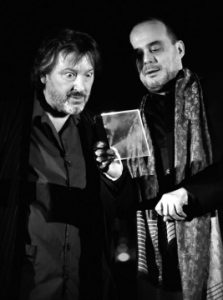Gálffi László (Argan) és Debreczeny Csaba (Re Noire). Schiller Kata felvétele